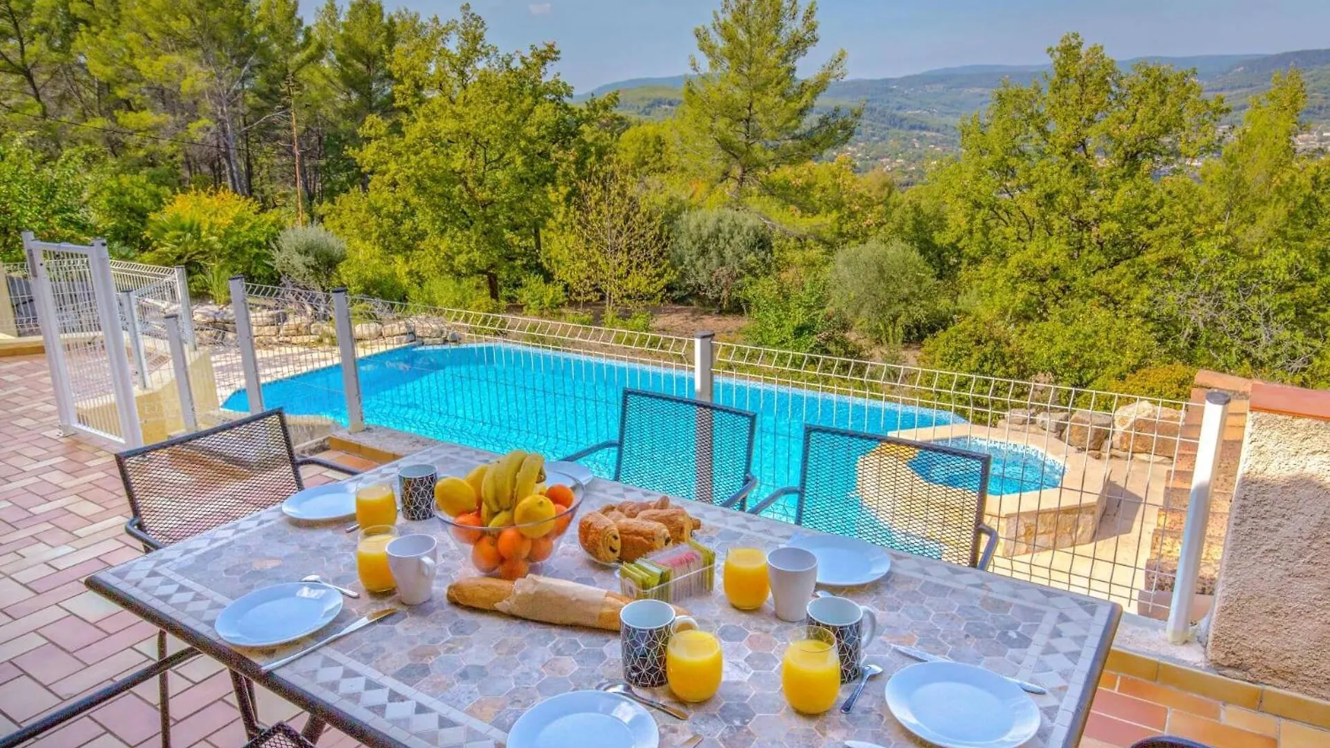 Villa Colombes By Villa Plus Draguignan France